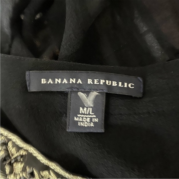 Vintage 2005 Banana Republic 100% Silk Black Embroidered Blouse Batwing Empire - Picture 5 of 7